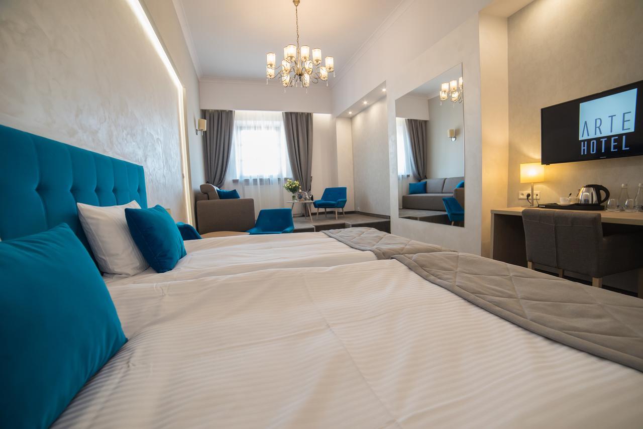 Hotel Arte Zamosc  Exterior photo
